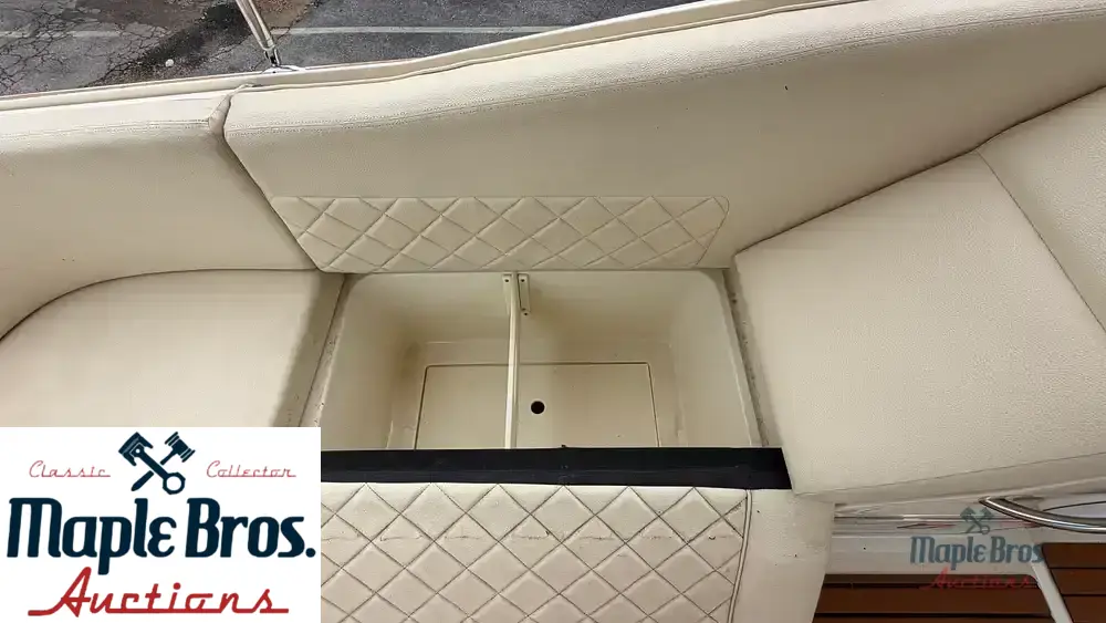 2015 Chris-Craft 32 Launch