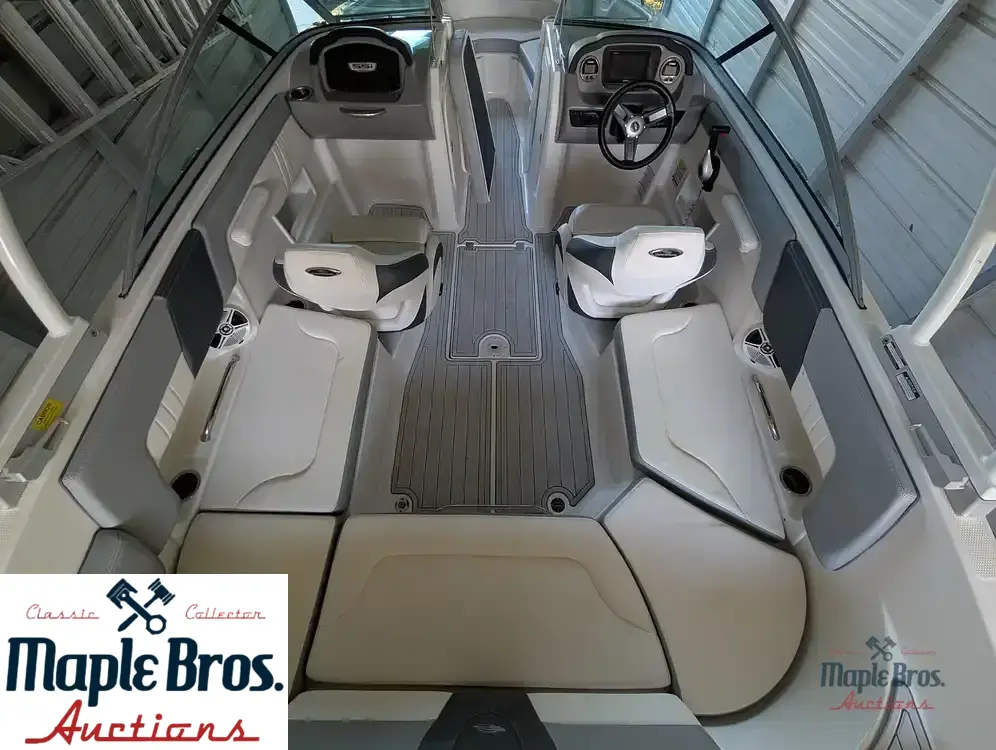 2020 Chaparral 23 SSI