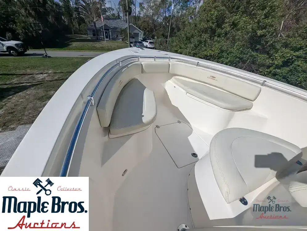 2023 Cobia 237