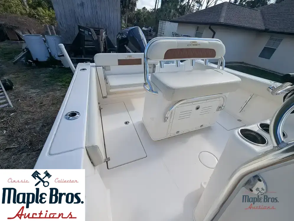 2023 Cobia 237