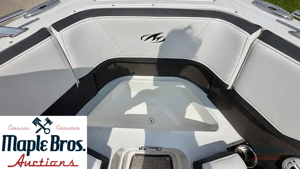 2022 Monterey Elite Series 258 SS