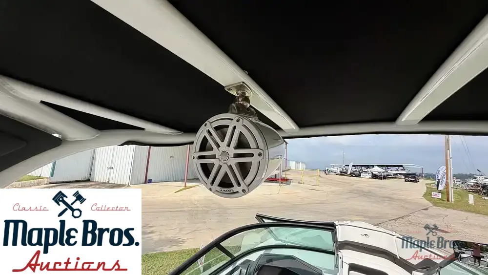 2022 Monterey Elite Series 258 SS