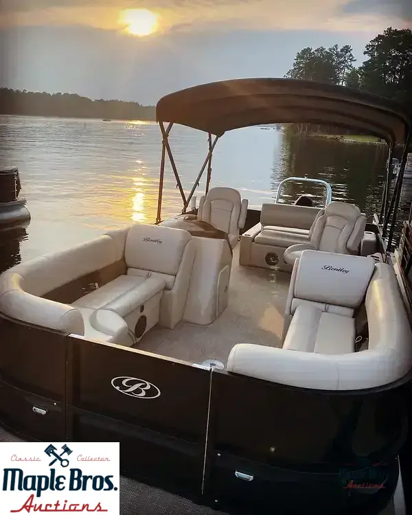 2021 Bentley 223 Swingback