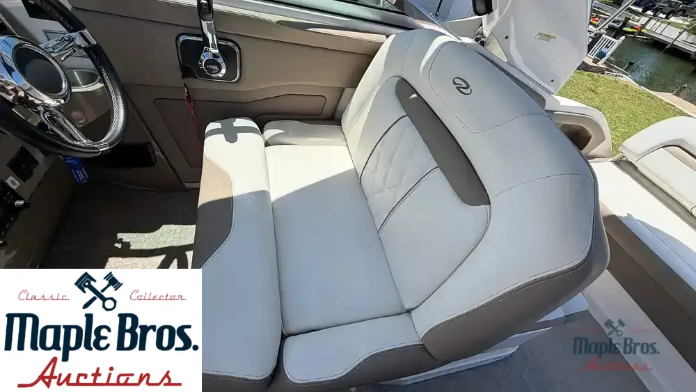 2018 Regal Express 28