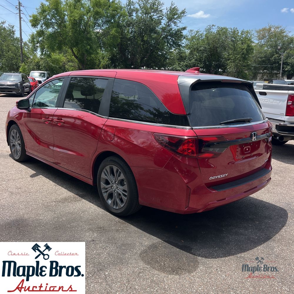 2025 Honda Odyssey Touring