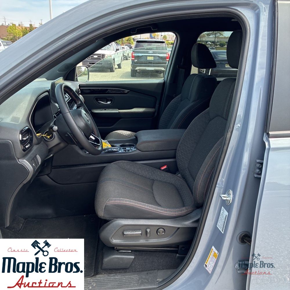 2025 Honda Pilot Sport