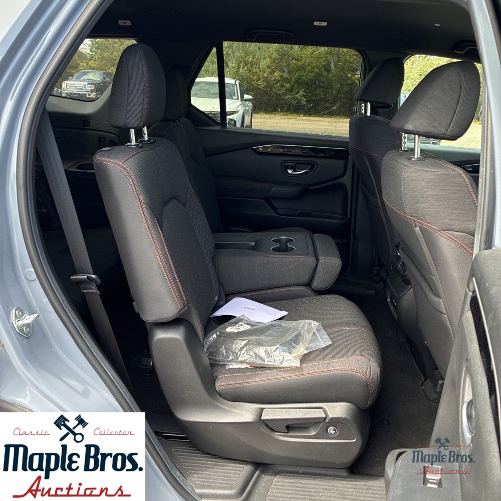 2025 Honda Pilot Sport