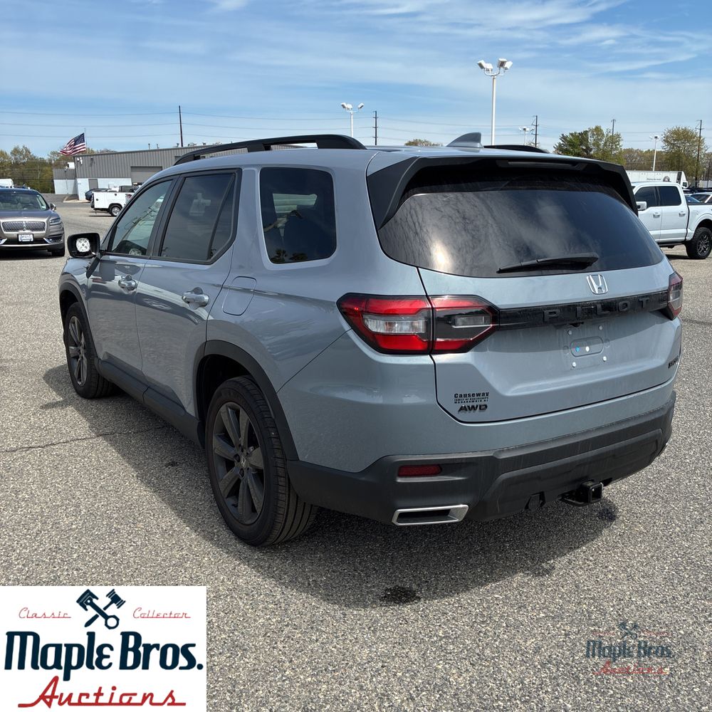 2025 Honda Pilot Sport