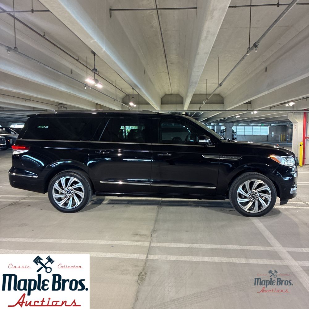 2023 Lincoln Navigator L Reserve