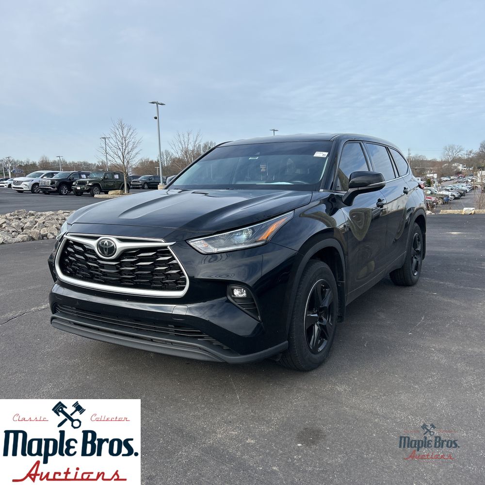 2021 Toyota Highlander LE