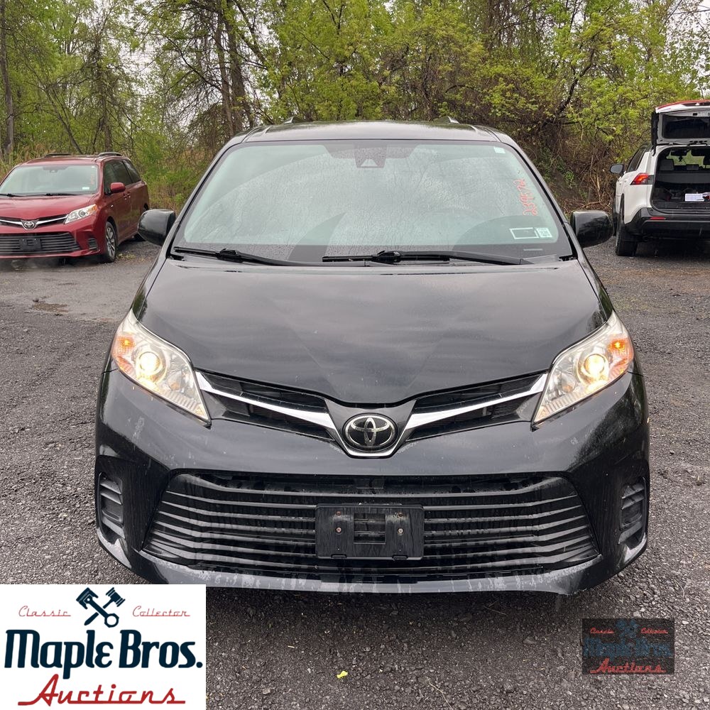 2020 Toyota Sienna LE 7-Passenger