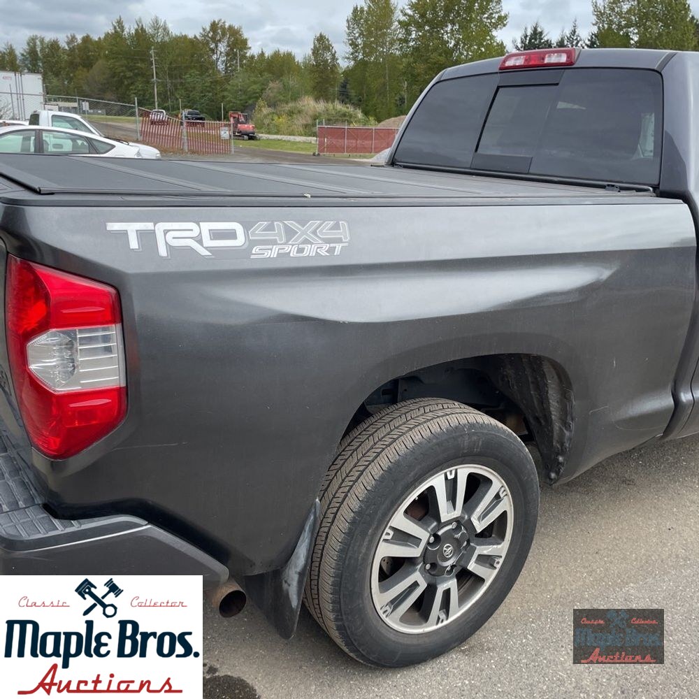 2018 Toyota Tundra SR5 Plus 5.7L V8