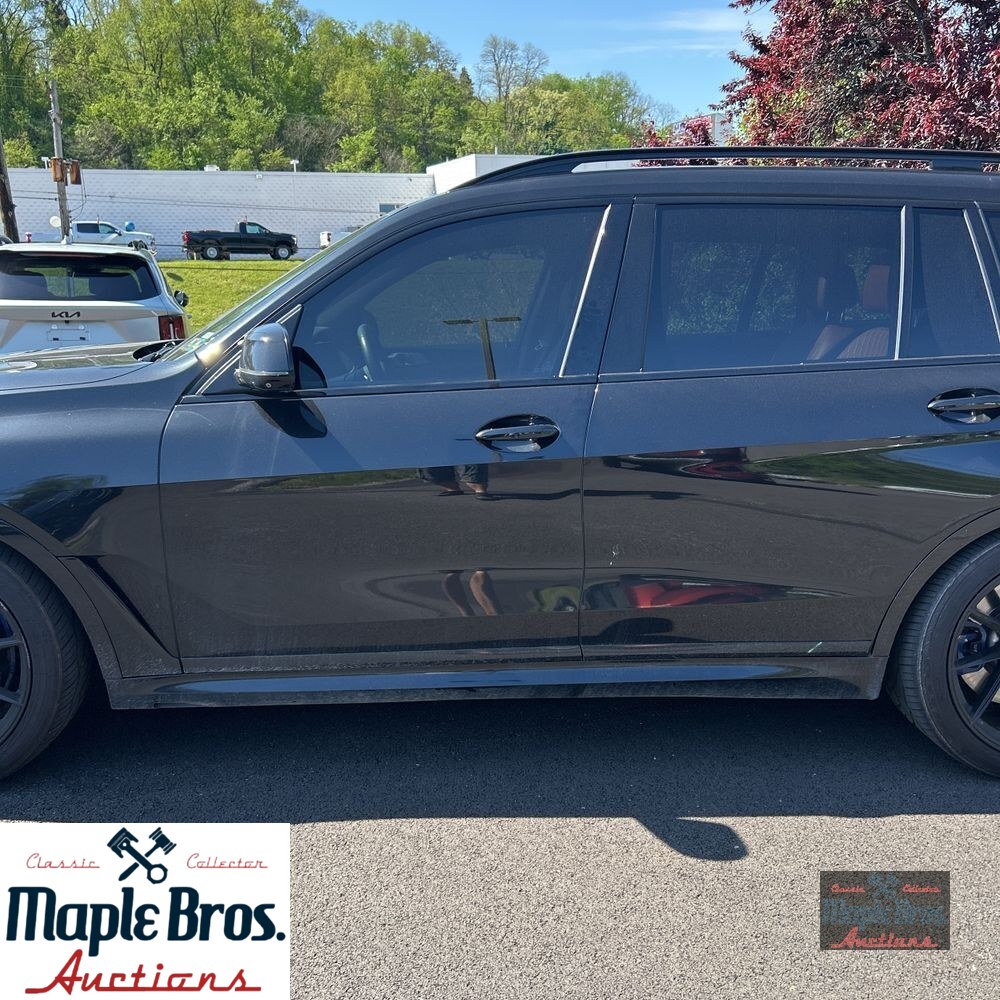 2020 BMW X7 M50i