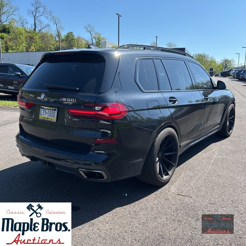 2020 BMW X7 M50i