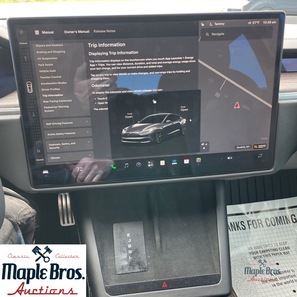 2022 Tesla Model S Base