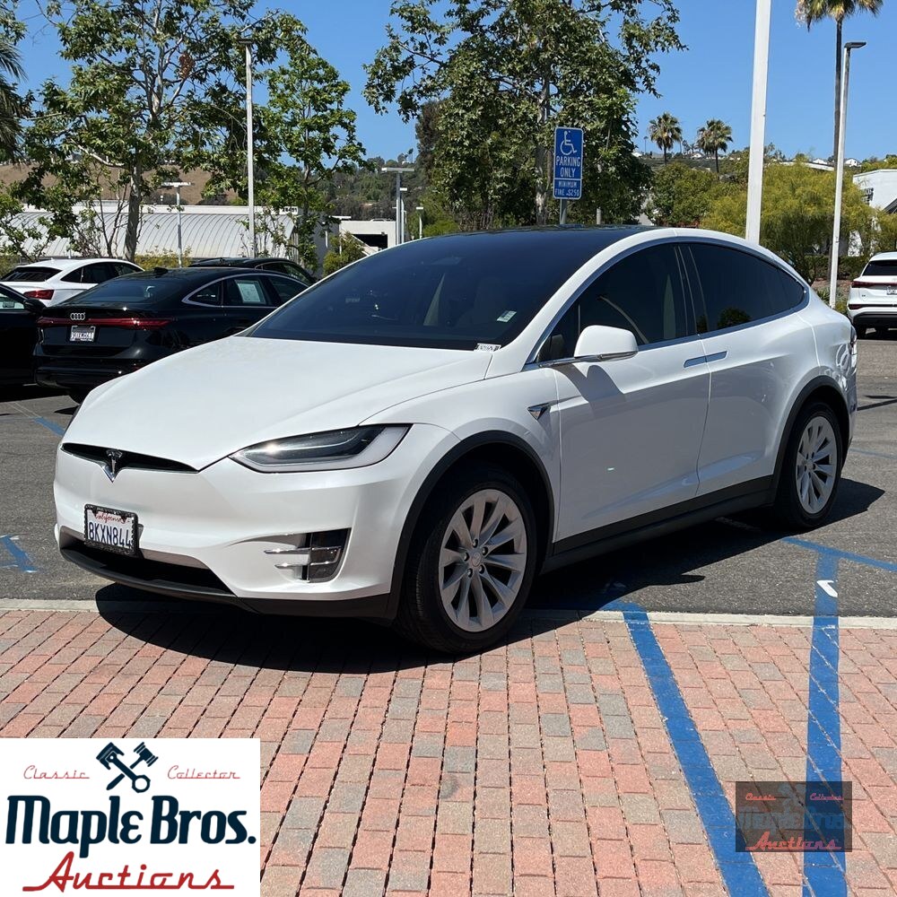 2019 Tesla Model X Standard Range