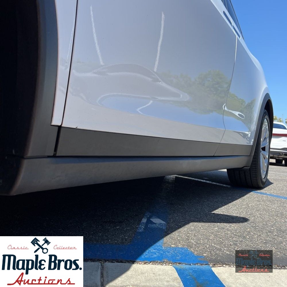 2019 Tesla Model X Standard Range