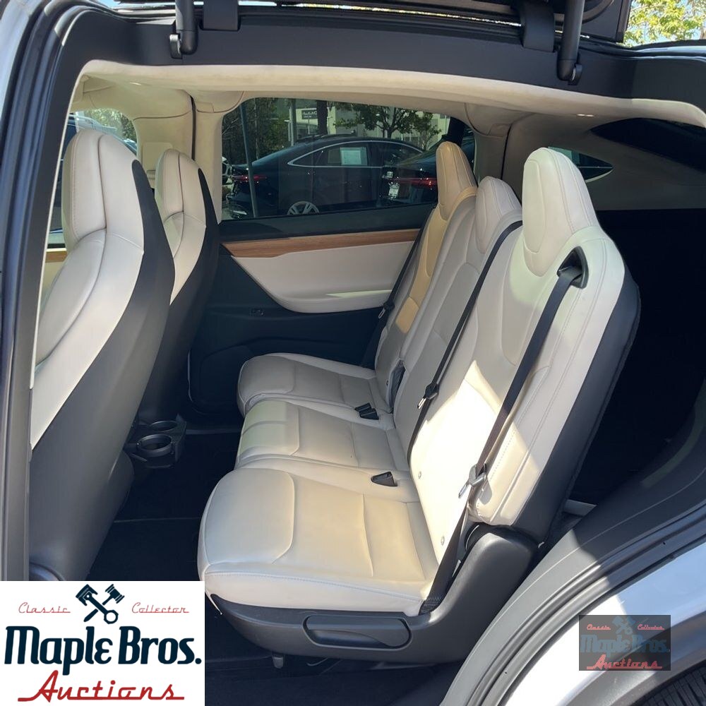 2019 Tesla Model X Standard Range