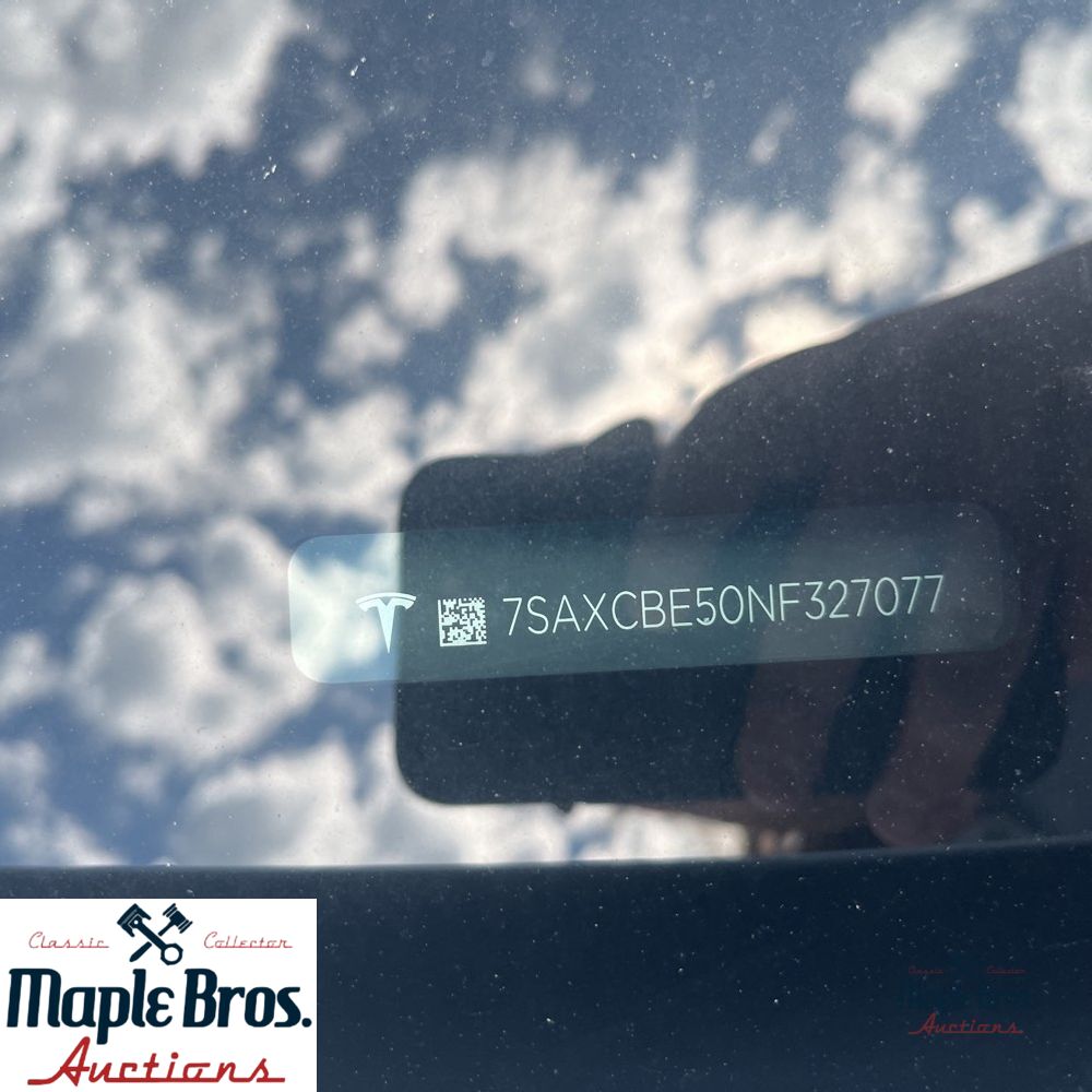 2022 Tesla Model X Base