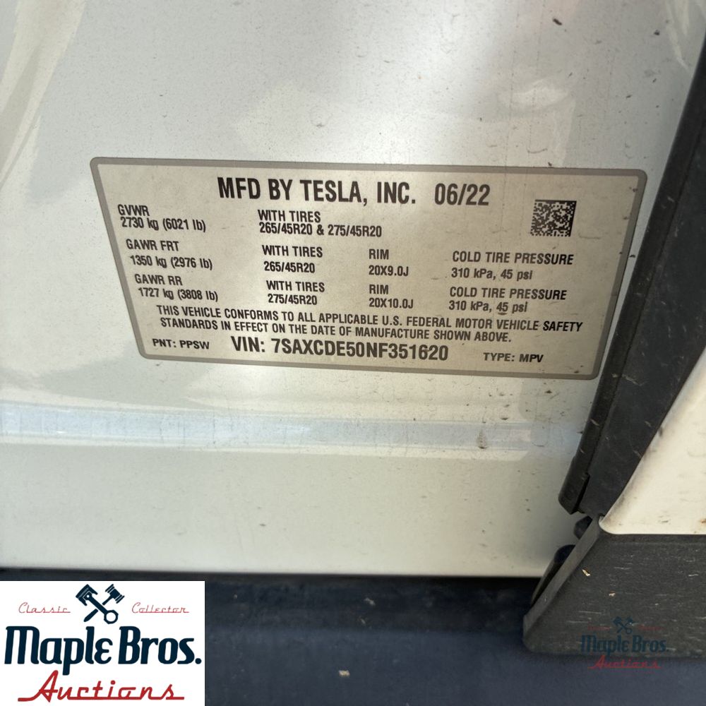 2022 Tesla Model X Base