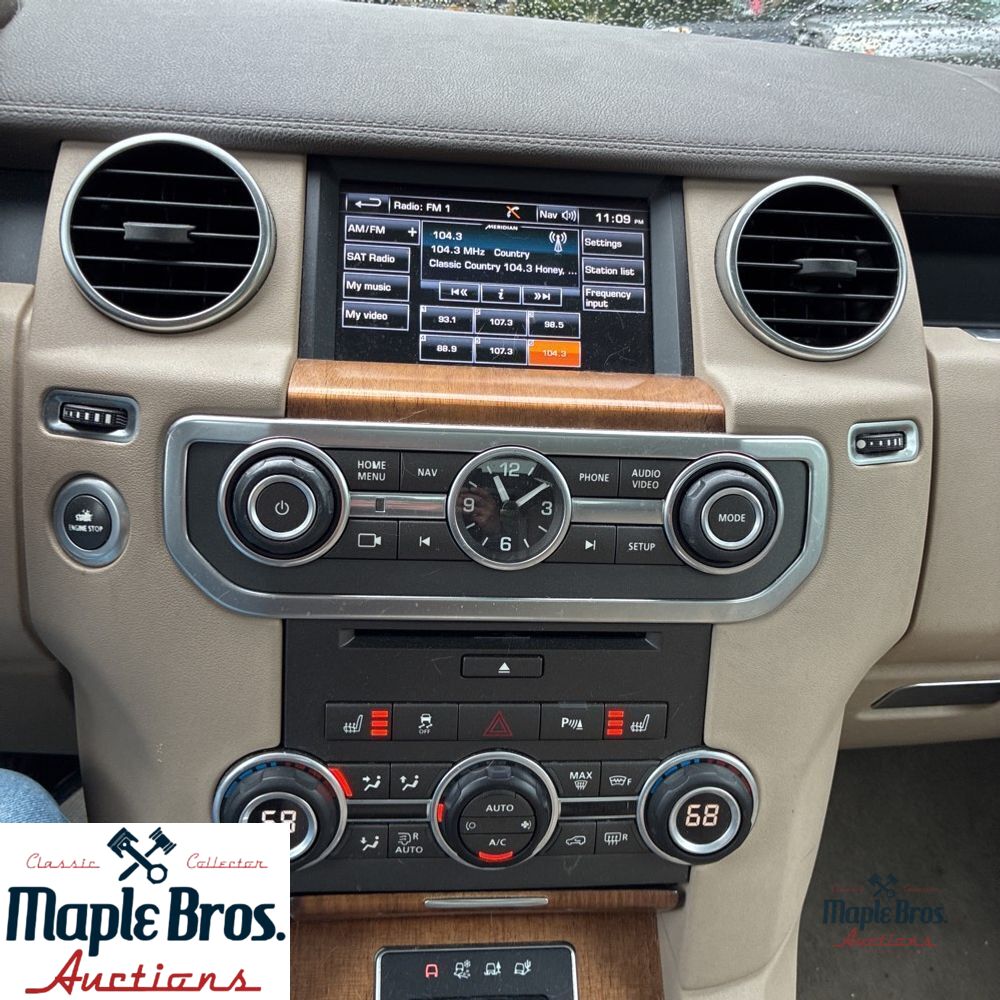 2016 Land Rover LR4 HSE