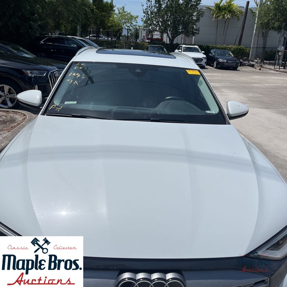 2024 Audi Q8 e-tron quattro Premium Plus