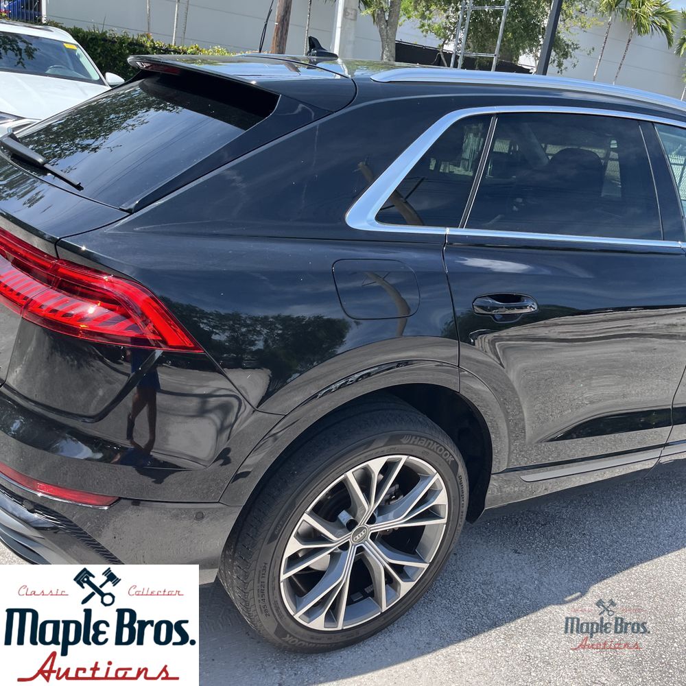 2023 Audi Q8 Premium Plus