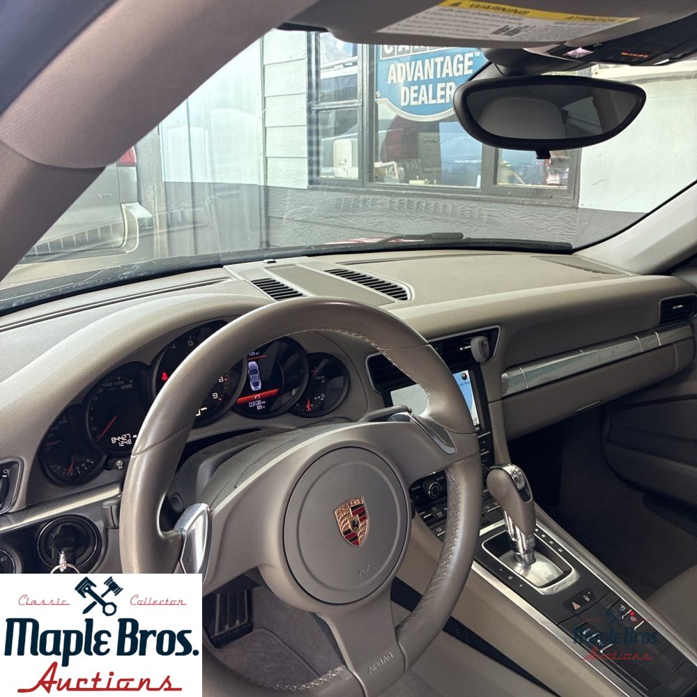 2012 Porsche 911 Carrera